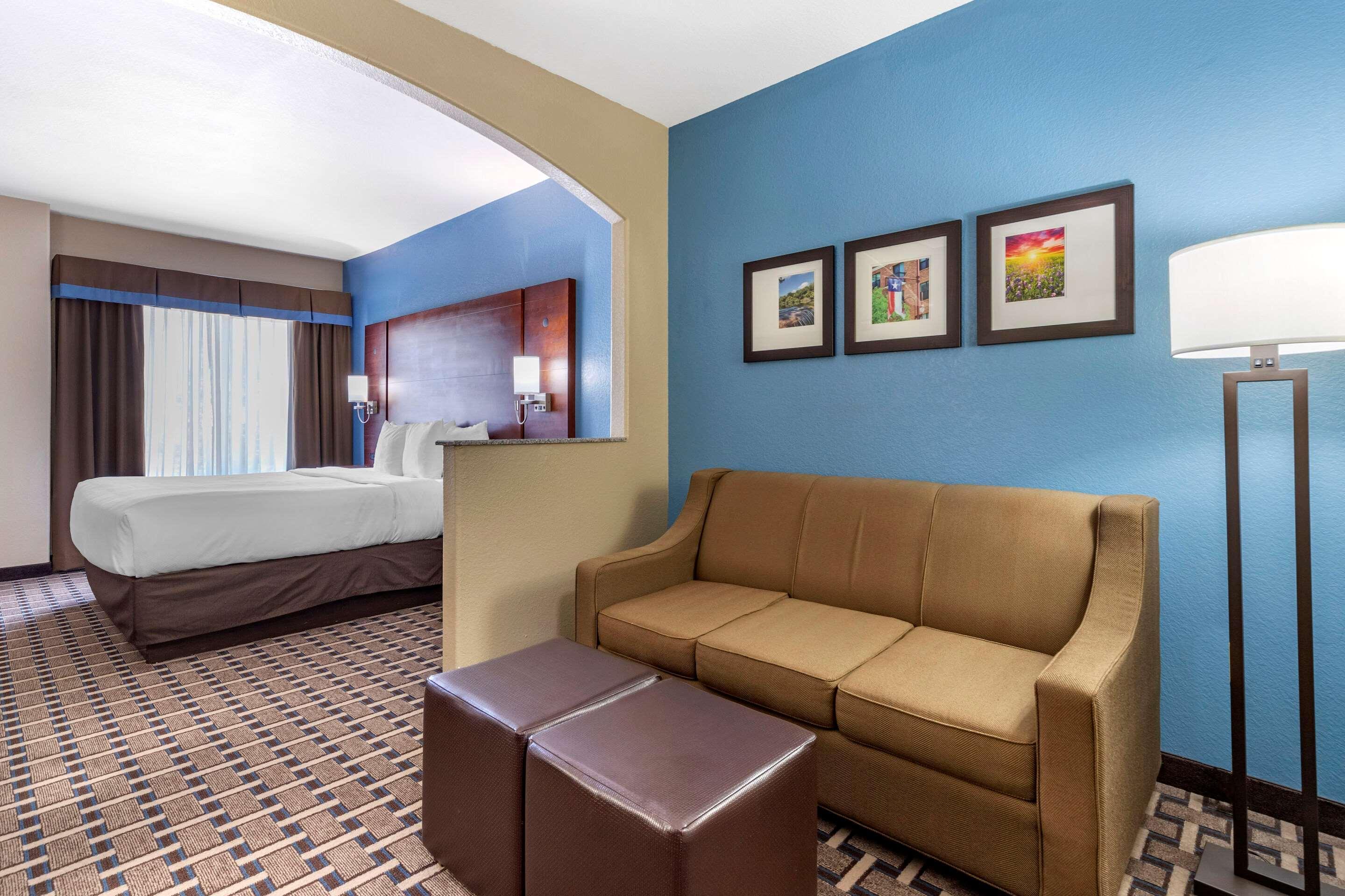 Comfort Suites Джорджтаун Екстериор снимка