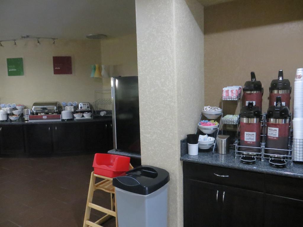 Comfort Suites Джорджтаун Екстериор снимка